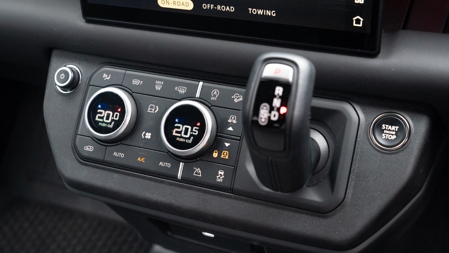 Used Land Rover Defender 2025 for sale - 78186998: Photo 26