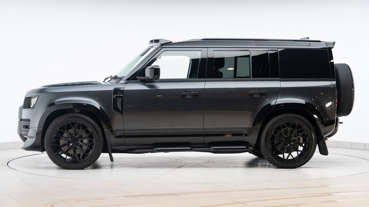 Used Land Rover Defender 2025 for sale - 78186998: Photo 7