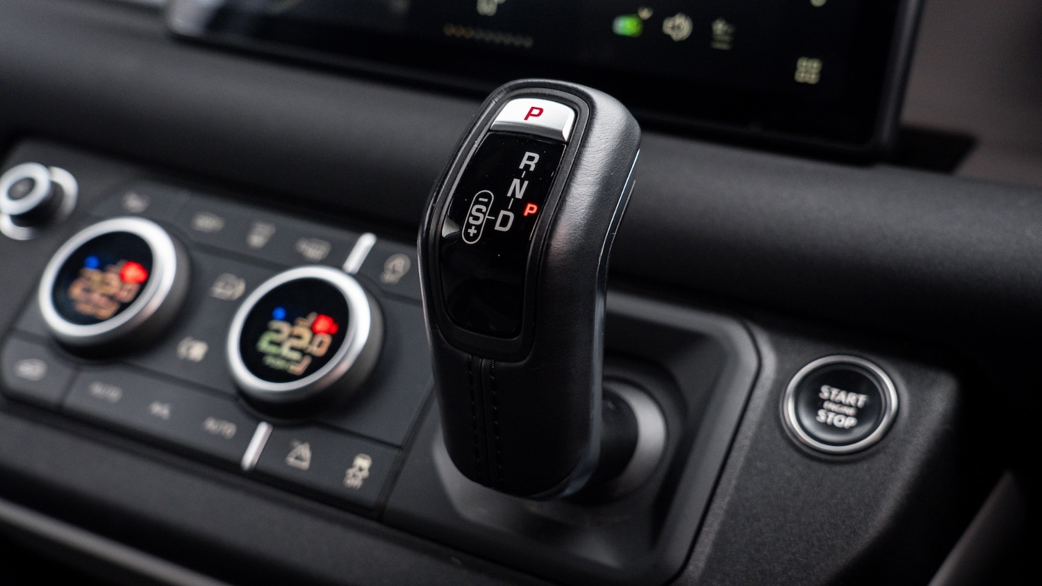 Used Land Rover Defender 2023 for sale - 77504222: Photo 21