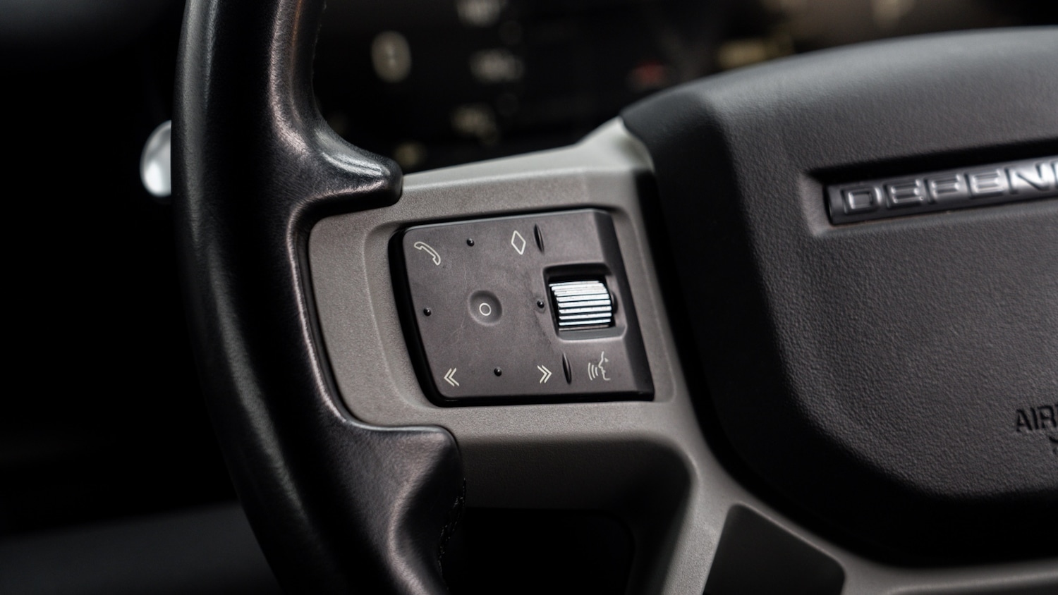 Used Land Rover Defender 2023 for sale - 77504222: Photo 27