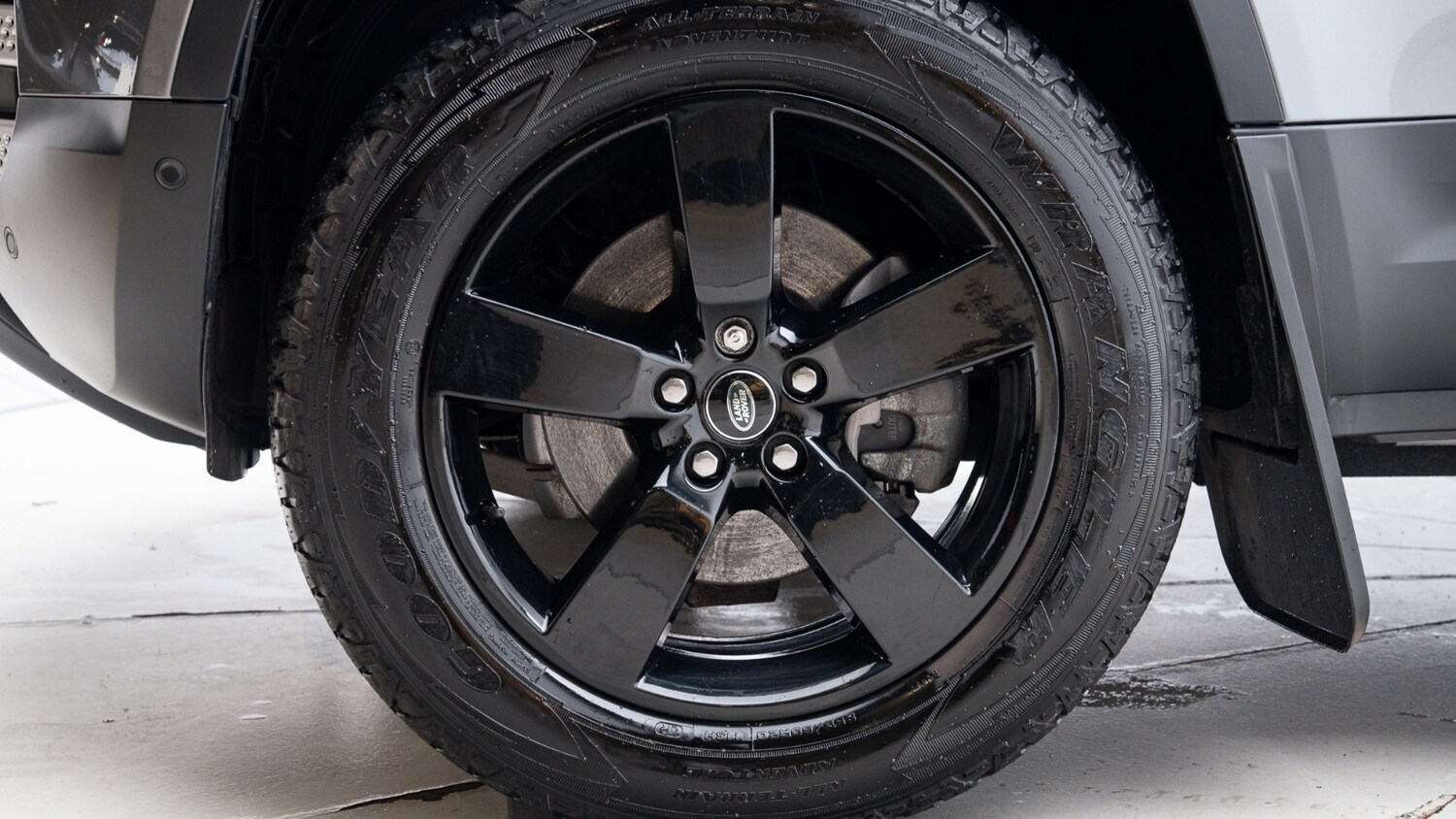 Used Land Rover Defender 2023 for sale - 77504222: Photo 31