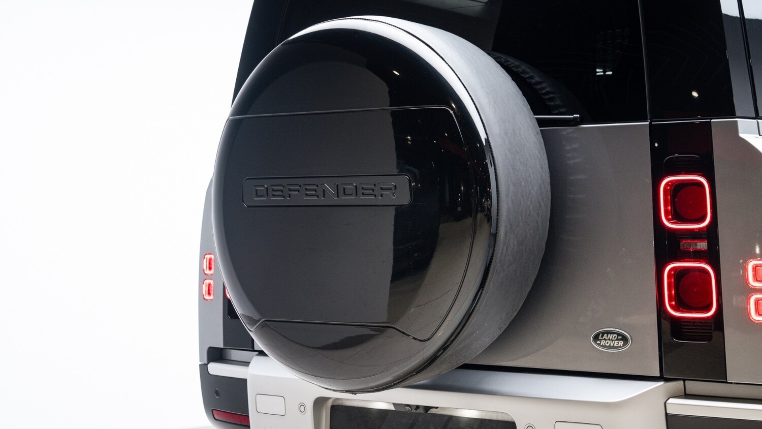 Used Land Rover Defender 2023 for sale - 77504222: Photo 37