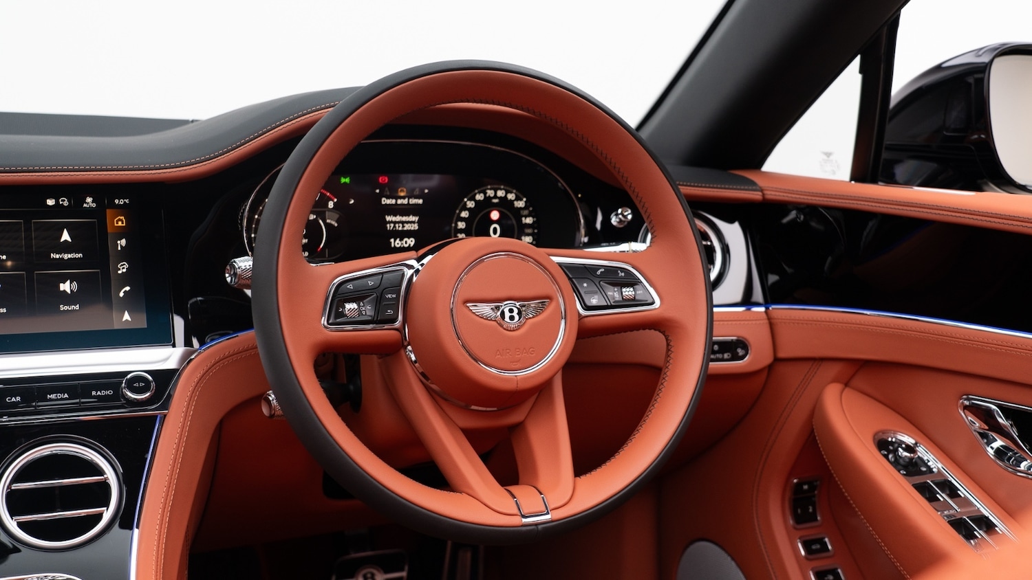 Used Bentley Continental 2025 for sale - 76977932: Photo 22