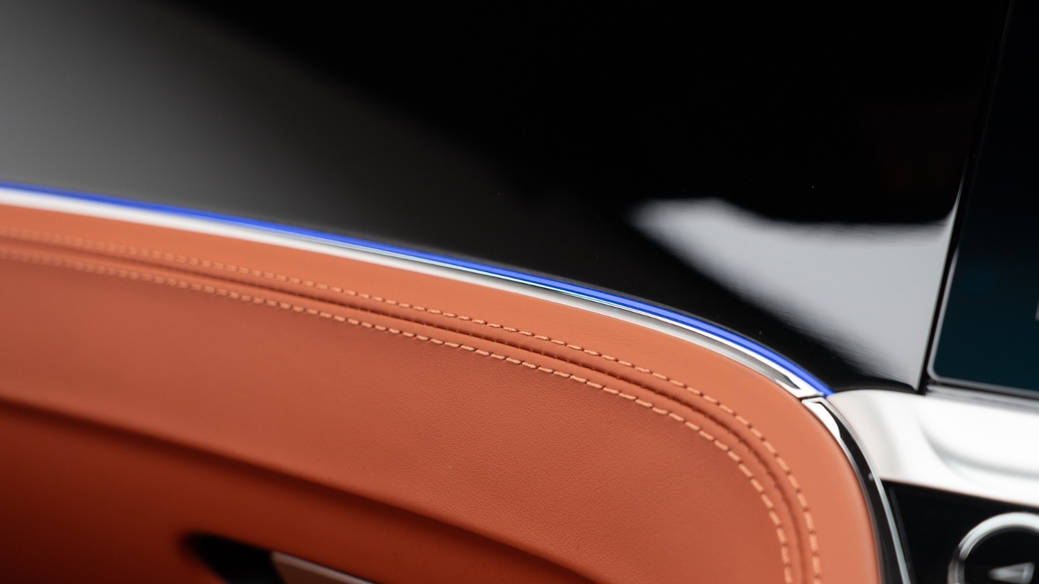 Used Bentley Continental 2025 for sale - 76977932: Photo 35