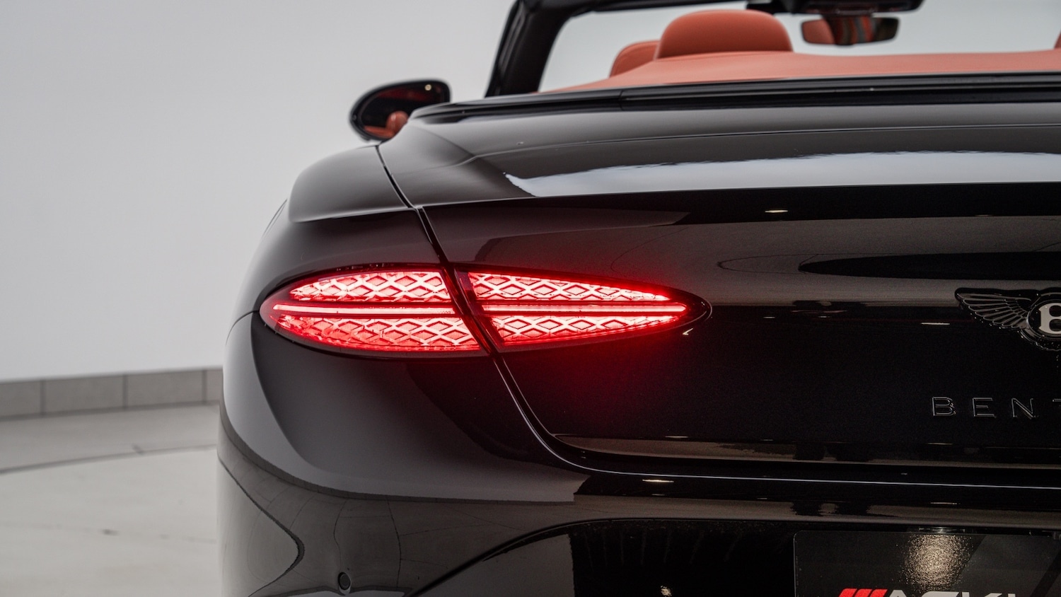 Used Bentley Continental 2025 for sale - 76977932: Photo 44