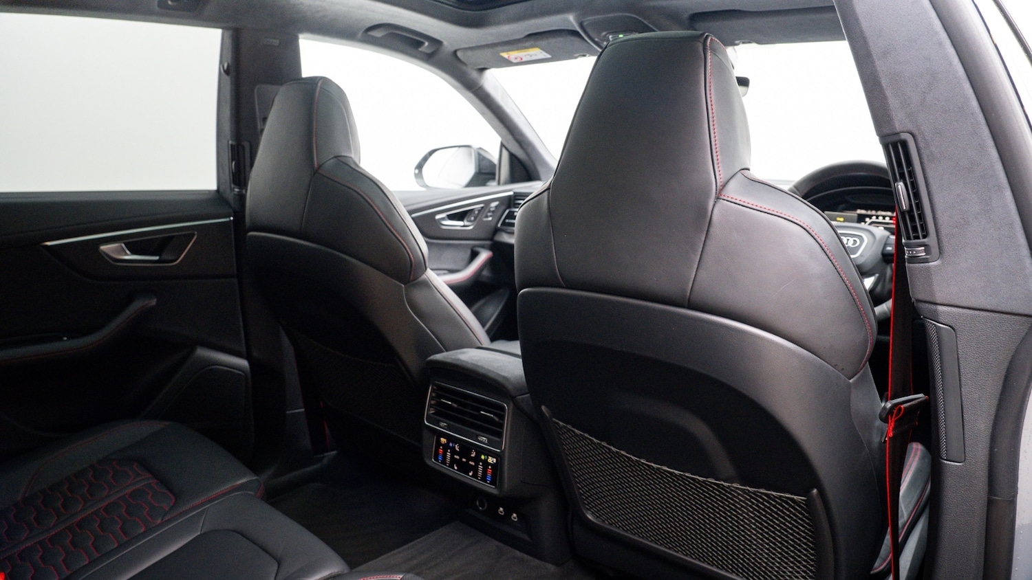 Used Audi RS Q8 2023 for sale - 77281053: Photo 5