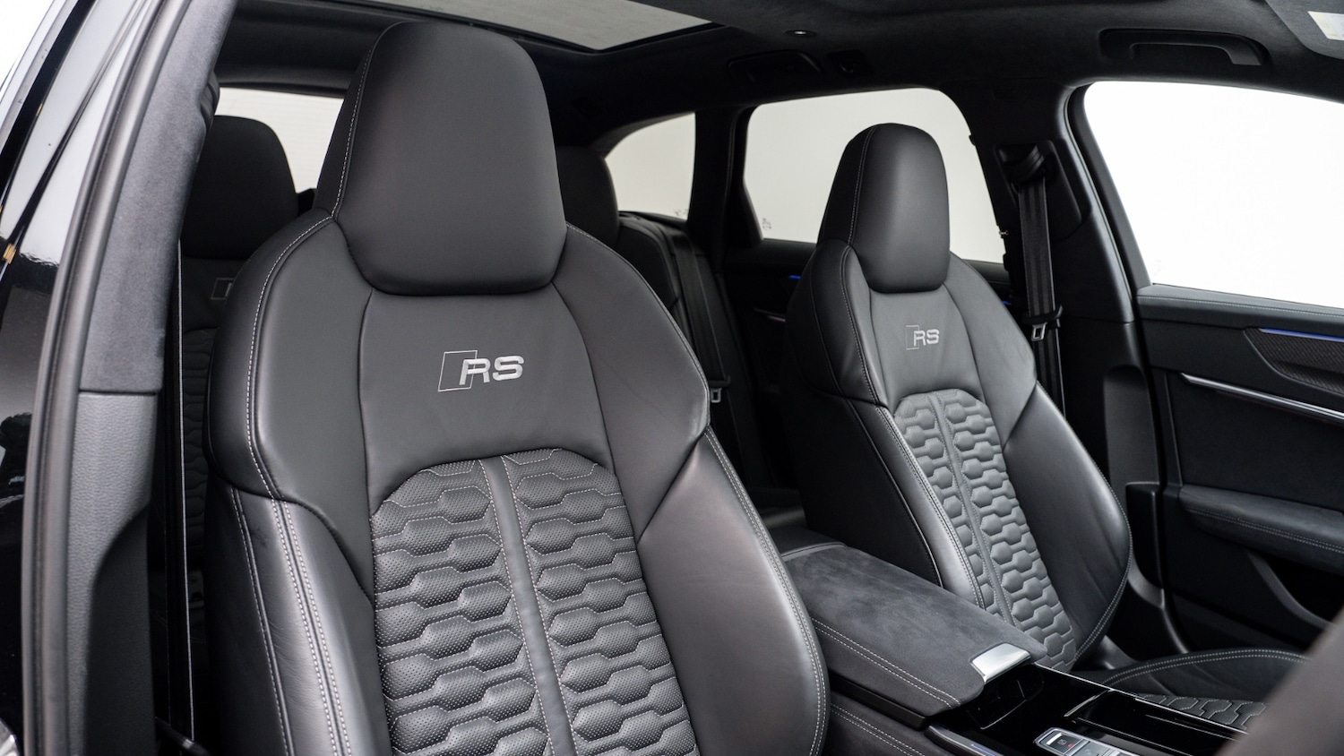 Used Audi RS6 2024 for sale - 77285586: Photo 3