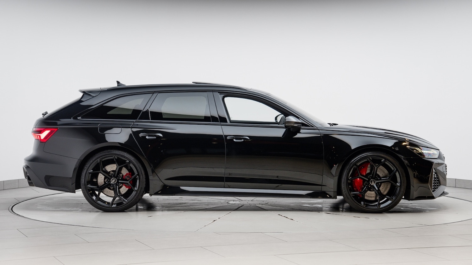 Used Audi RS6 2024 for sale - 77285586: Photo 5