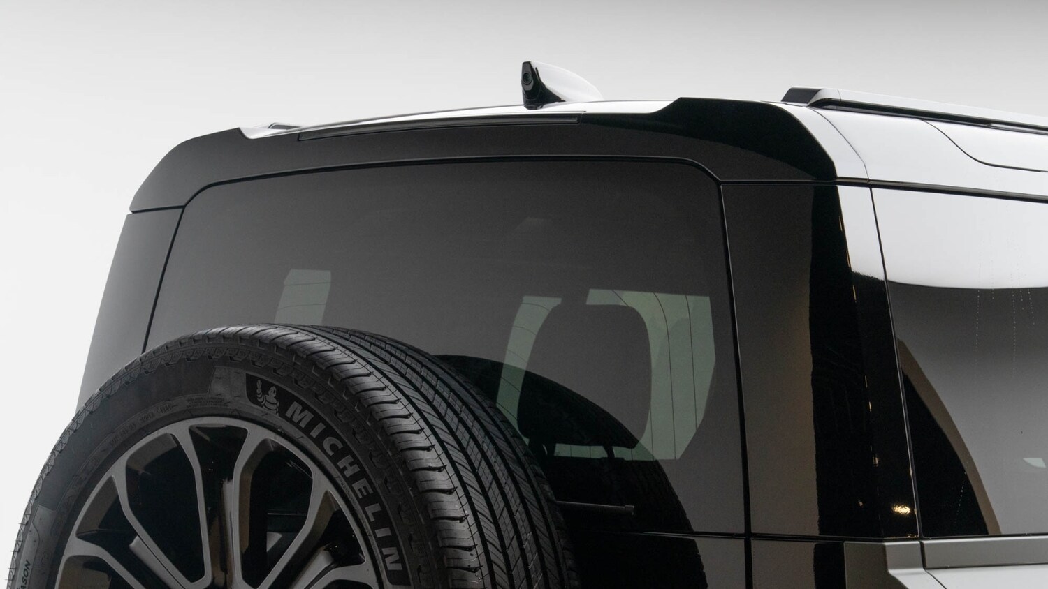 Used Land Rover Defender 2025 for sale - 76630303: Photo 16