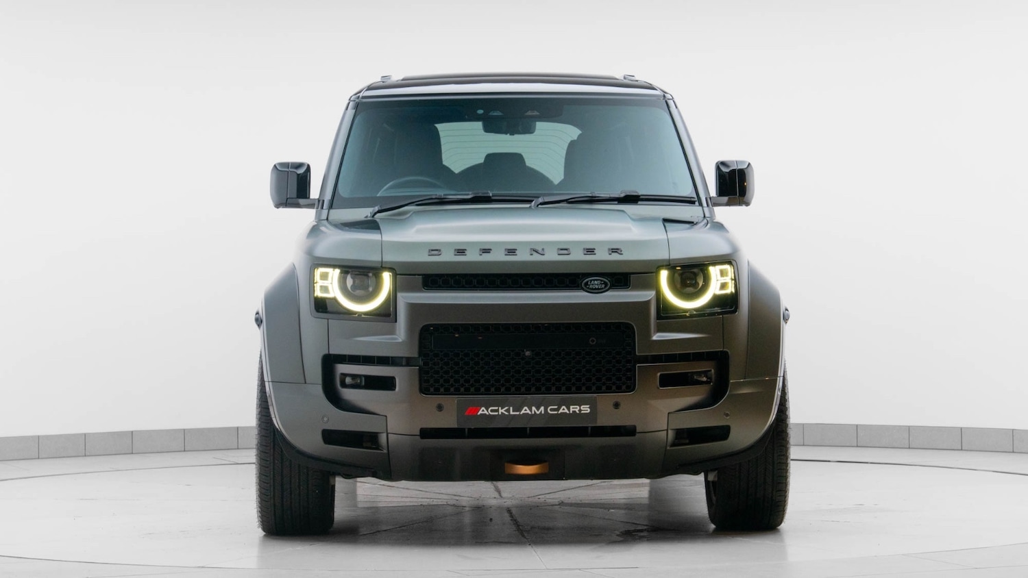 Used Land Rover Defender 2025 for sale - 76630303: Photo 7