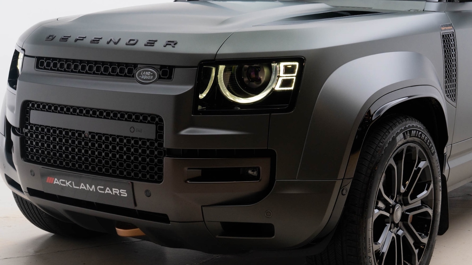 Used Land Rover Defender 2025 for sale - 76630303: Photo 9