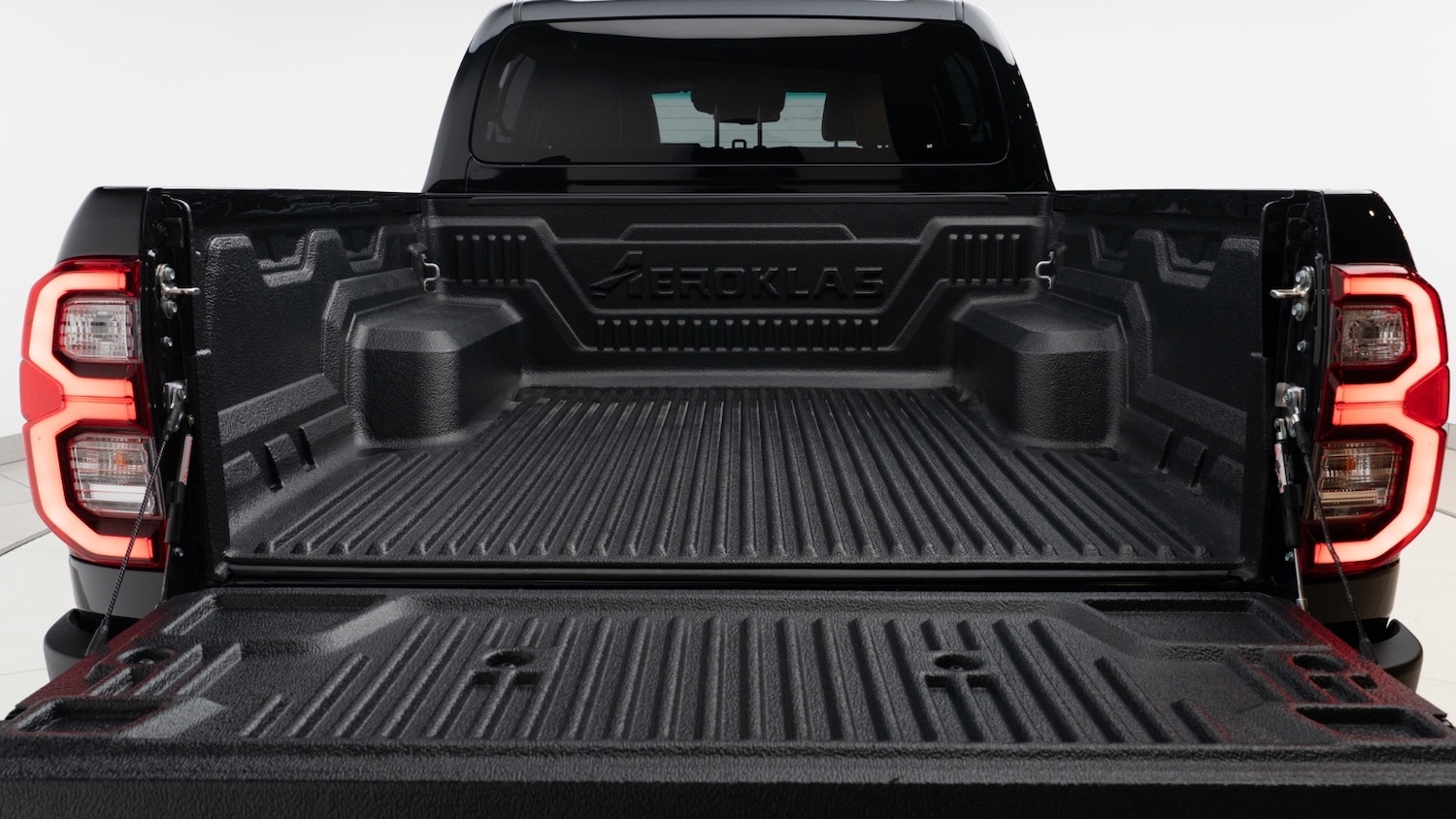 Used Toyota Hilux 2025 for sale - 76652318: Photo 10