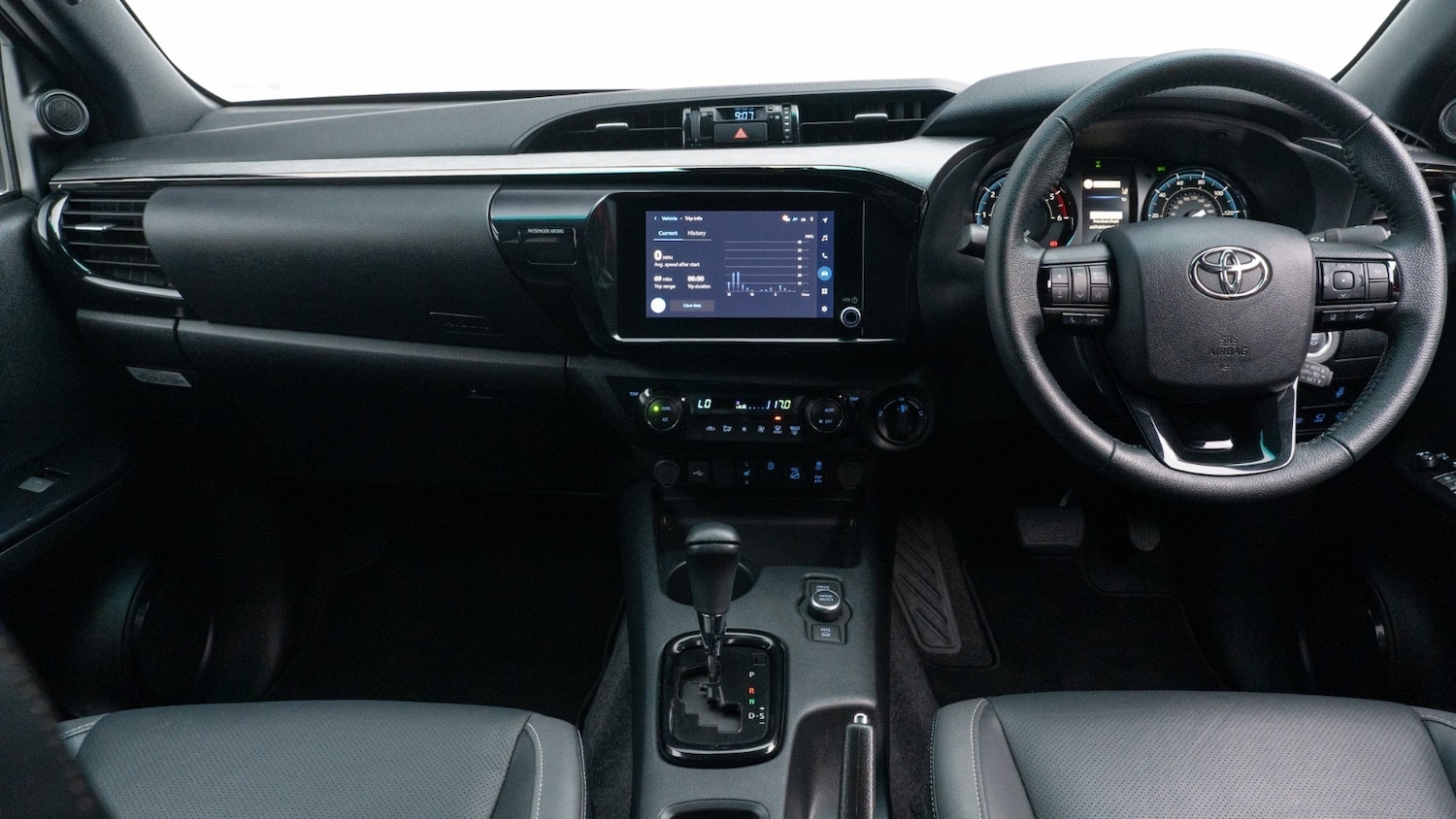 Used Toyota Hilux 2025 for sale - 76652318: Photo 2