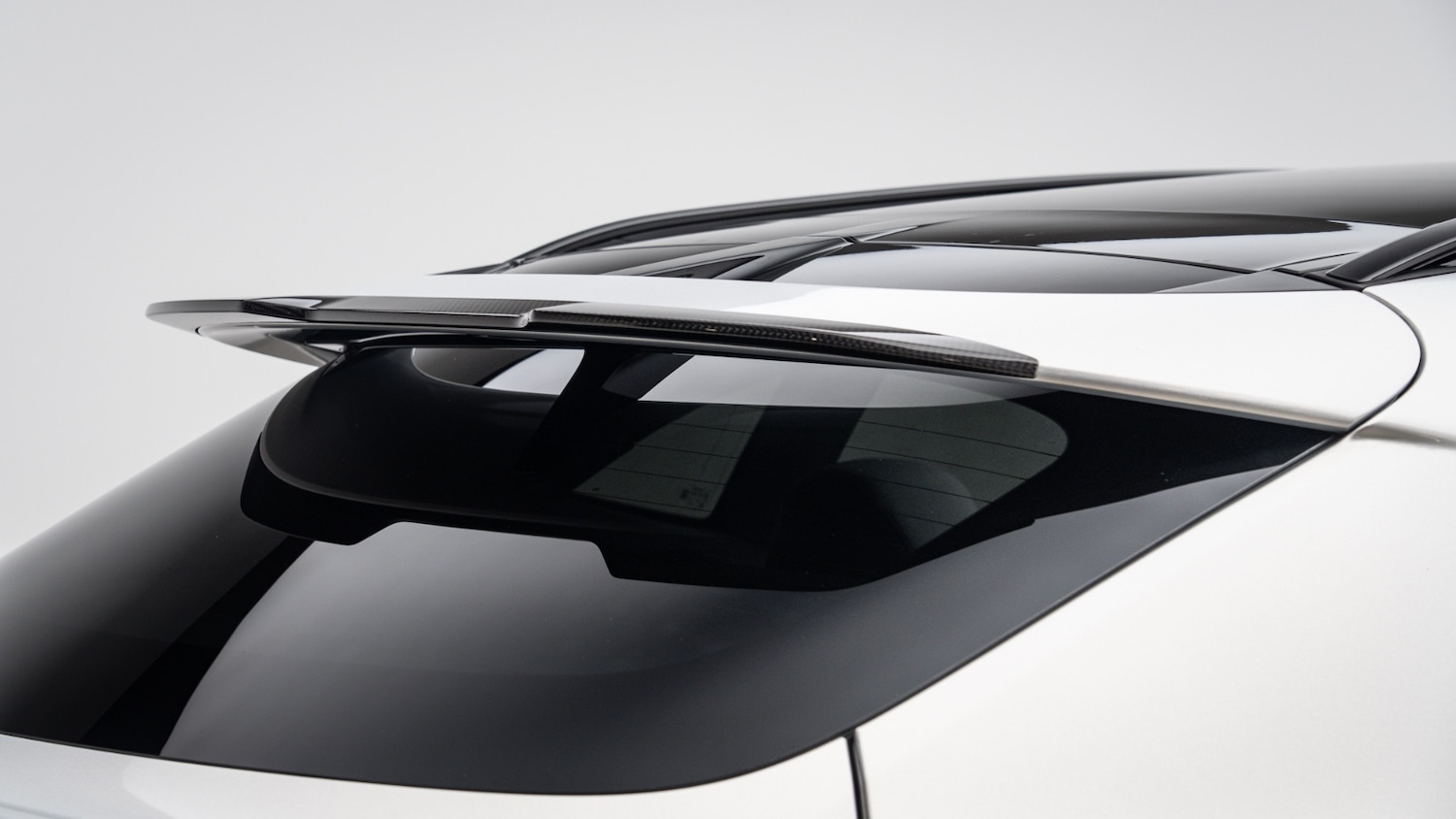 Used Aston Martin DBX 2022 for sale - 77281099: Photo 54