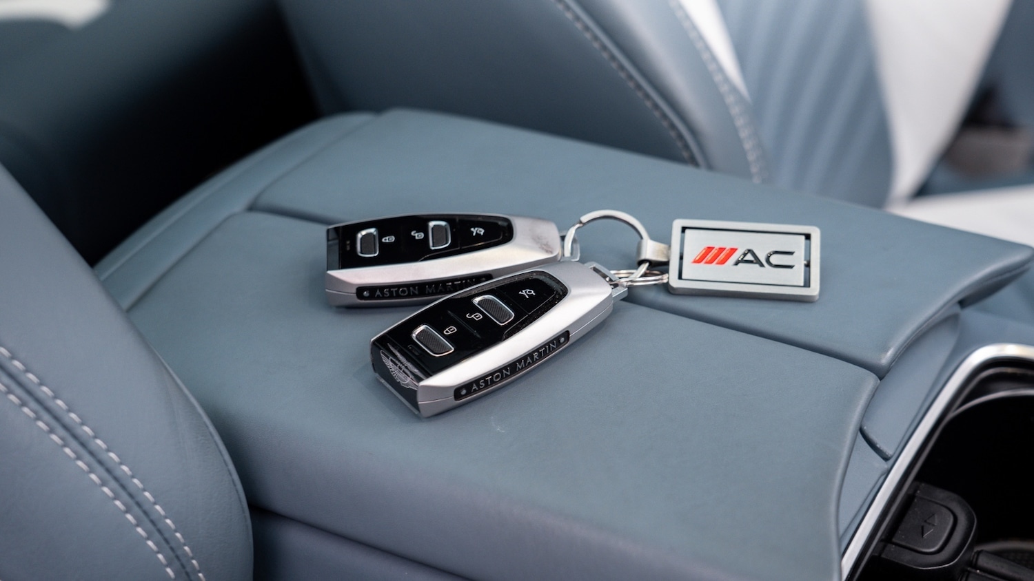 Used Aston Martin DBX 2022 for sale - 77281099: Photo 56