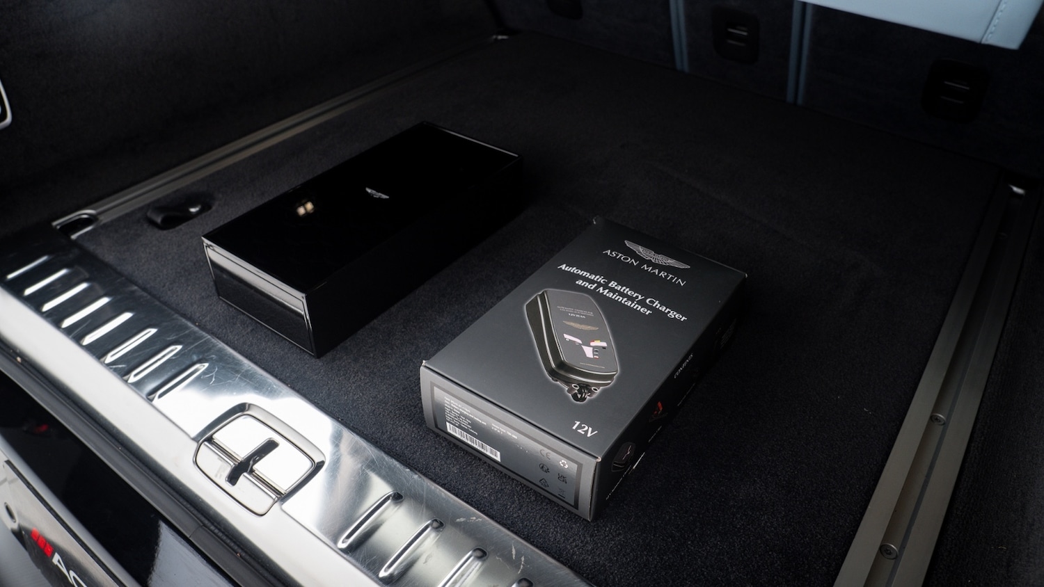 Used Aston Martin DBX 2022 for sale - 77281099: Photo 8