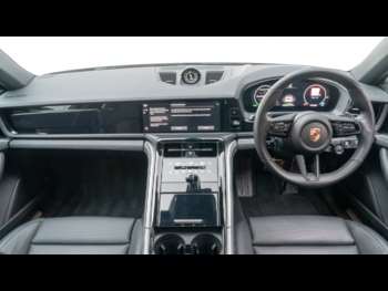 Used Porsche Panamera 2024 for sale - 75172059: Photo