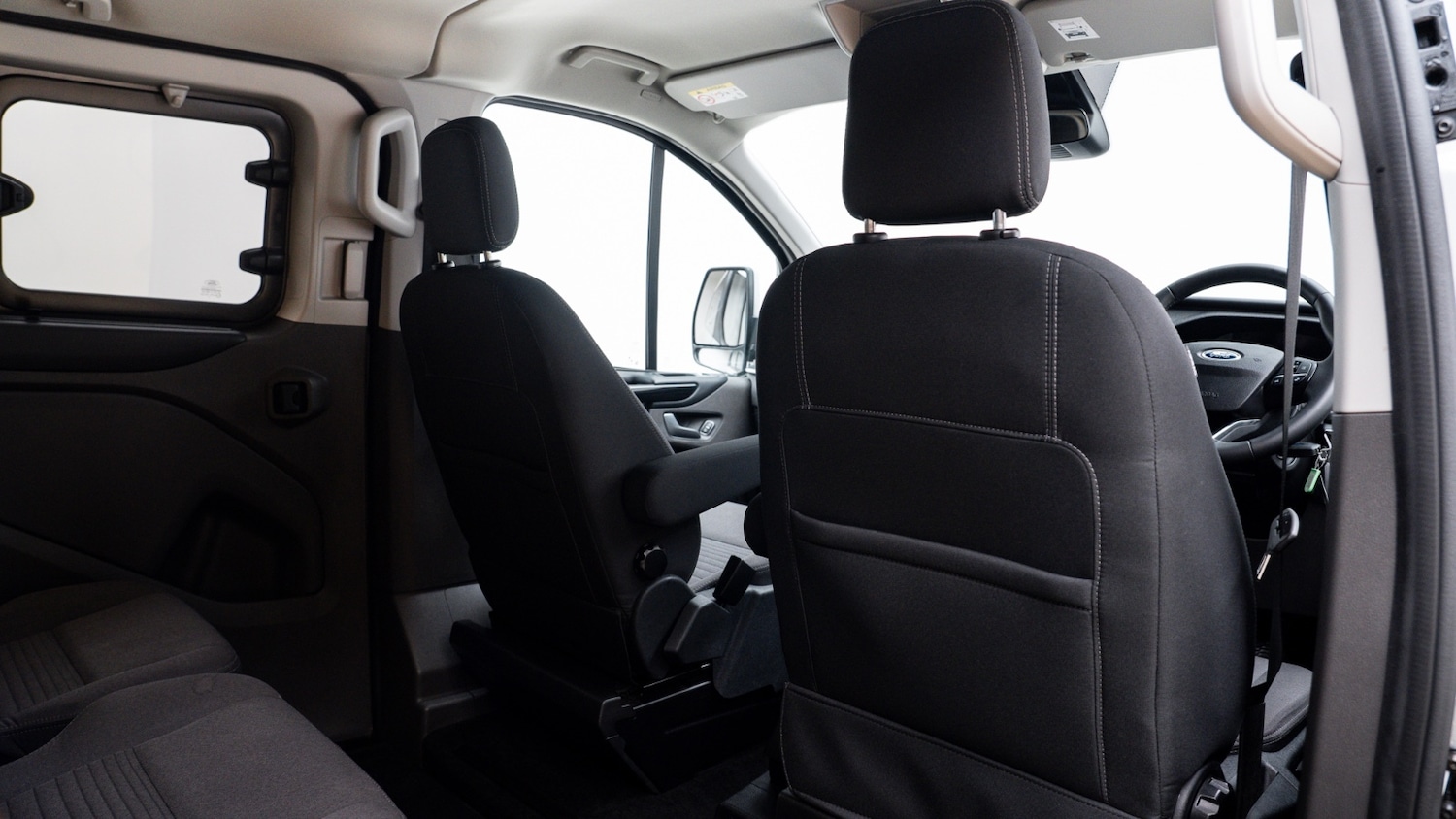 Used Ford Tourneo Custom 2023 for sale - 77339368: Photo 11