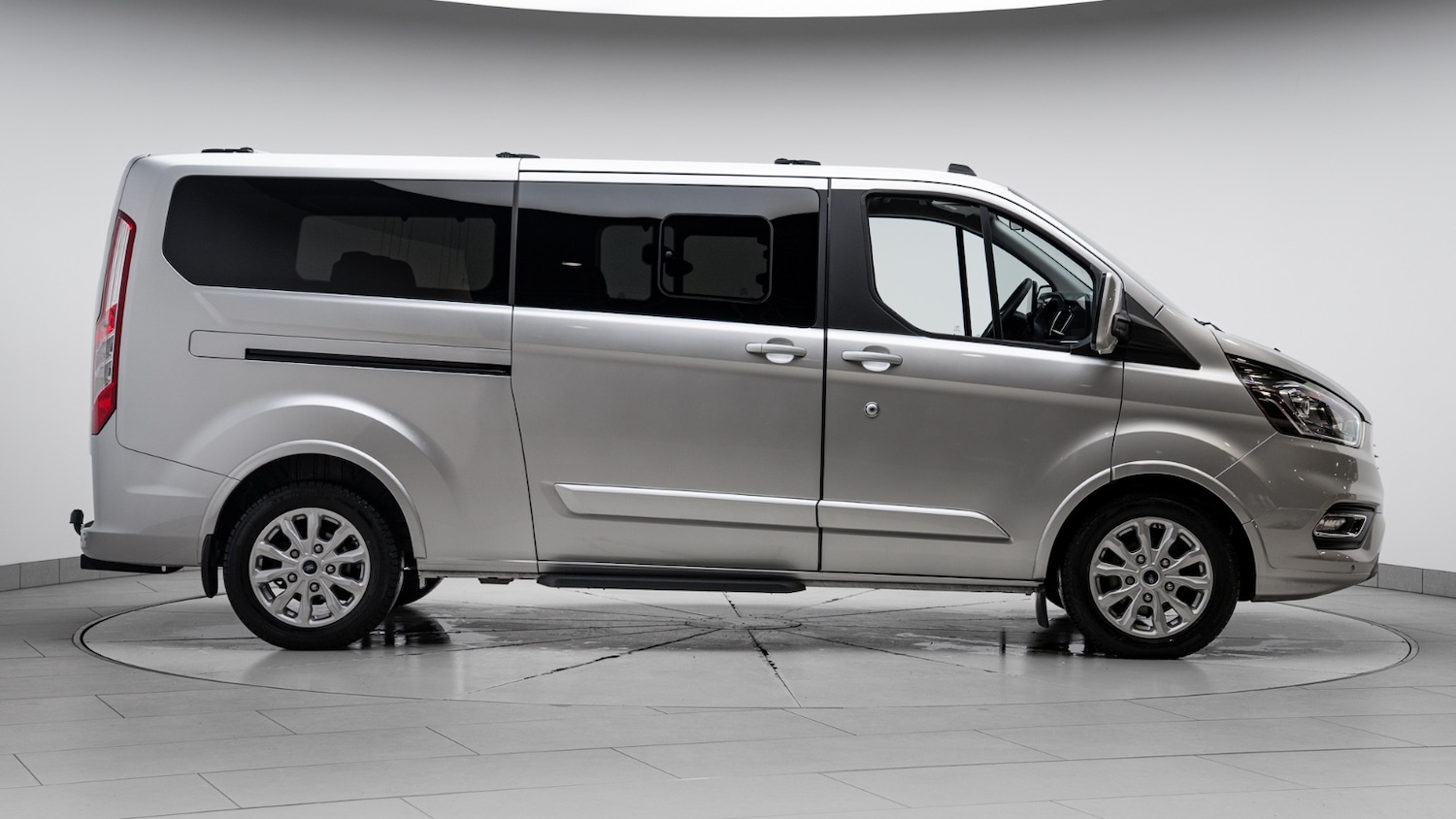 Used Ford Tourneo Custom 2023 for sale - 77339368: Photo 8