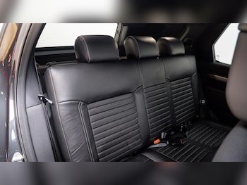 Used Land Rover Discovery 2024 for sale - 78066962: Photo