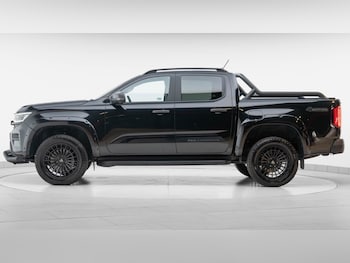 Used Volkswagen Amarok 2024 for sale - 76055745: Photo