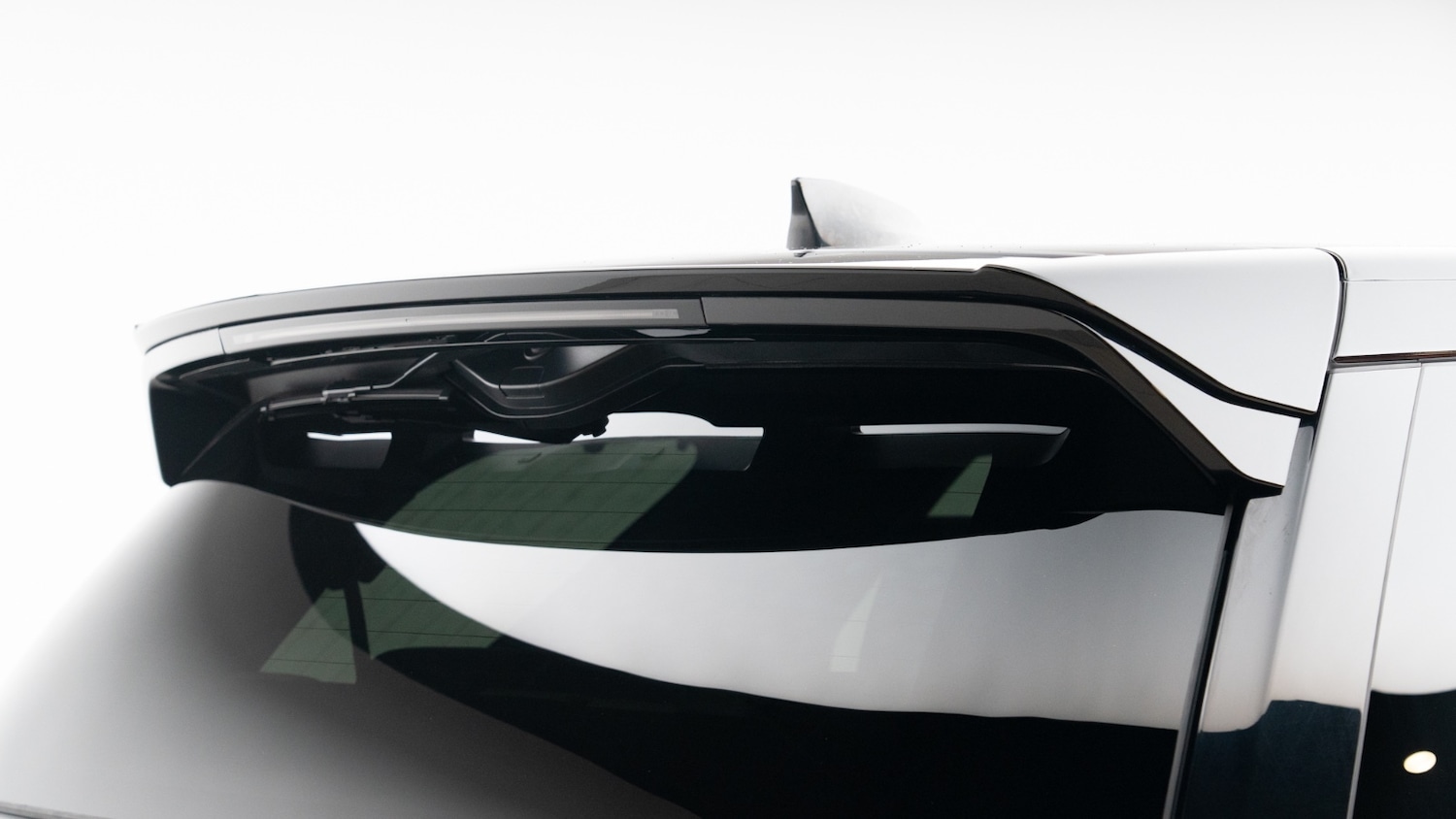 Used Land Rover Discovery 2023 for sale - 77803784: Photo 12