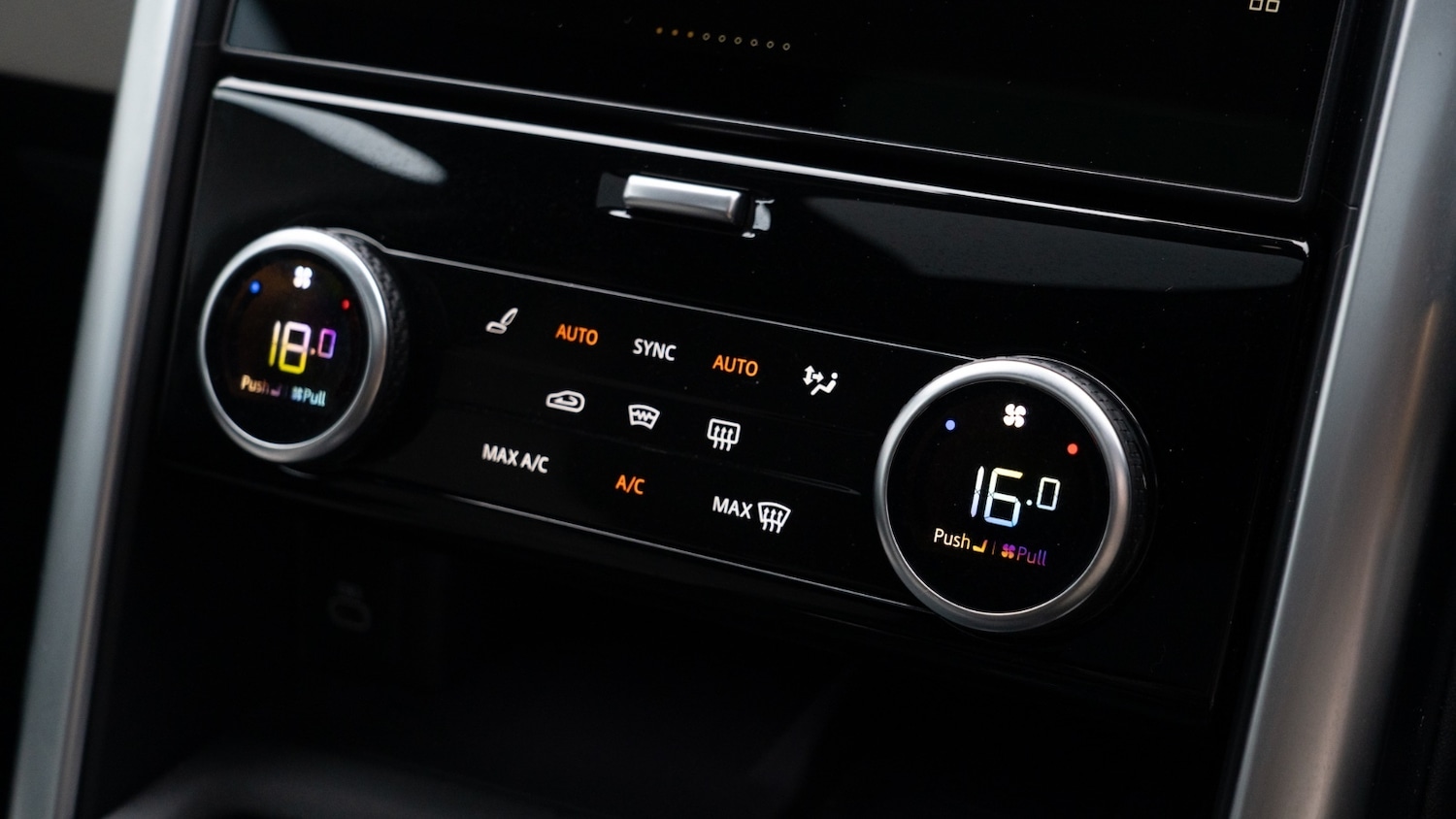 Used Land Rover Discovery 2023 for sale - 77803784: Photo 27