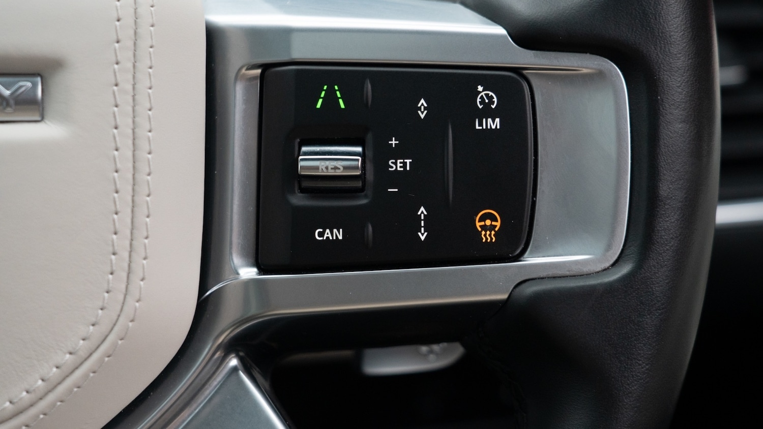 Used Land Rover Discovery 2023 for sale - 77803784: Photo 31