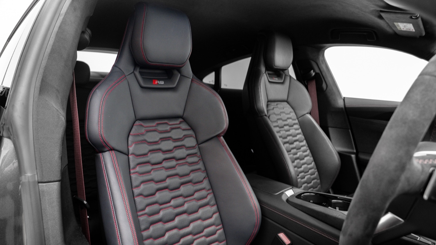 Used Audi RS e-tron GT 2023 for sale - 76766375: Photo 3