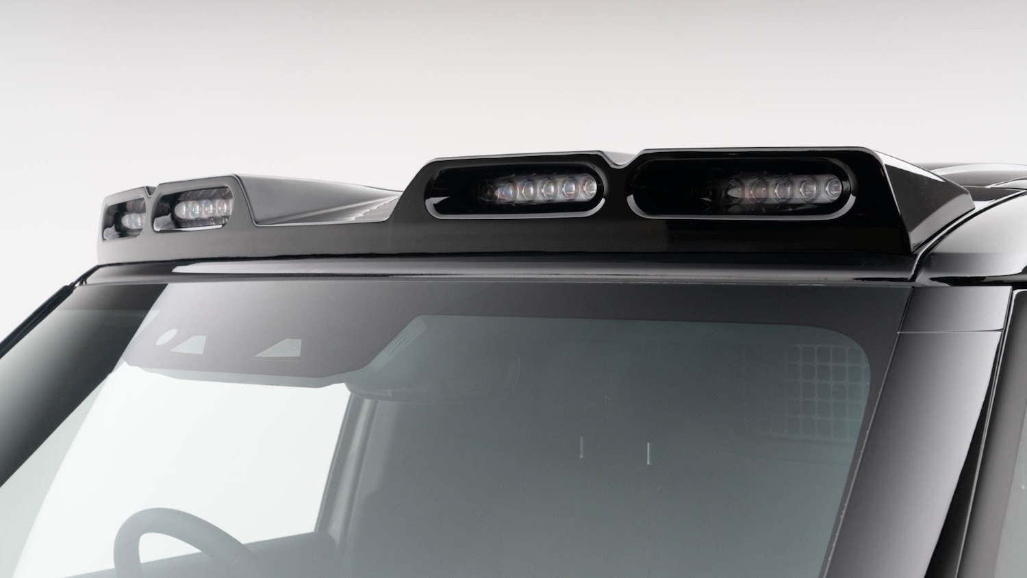 Used Land Rover Defender 2025 for sale - 76647910: Photo 23