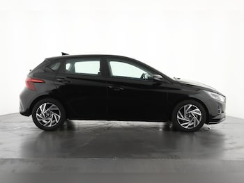 Used Hyundai i20 2024 for sale - 77934375: Photo