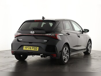 Used Hyundai i20 2024 for sale - 76276182: Photo