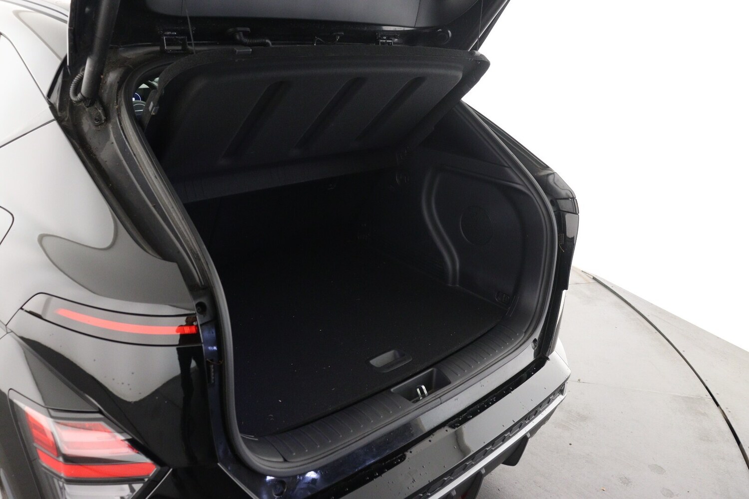 Used Hyundai KONA 2023 for sale - 75776135: Photo 9