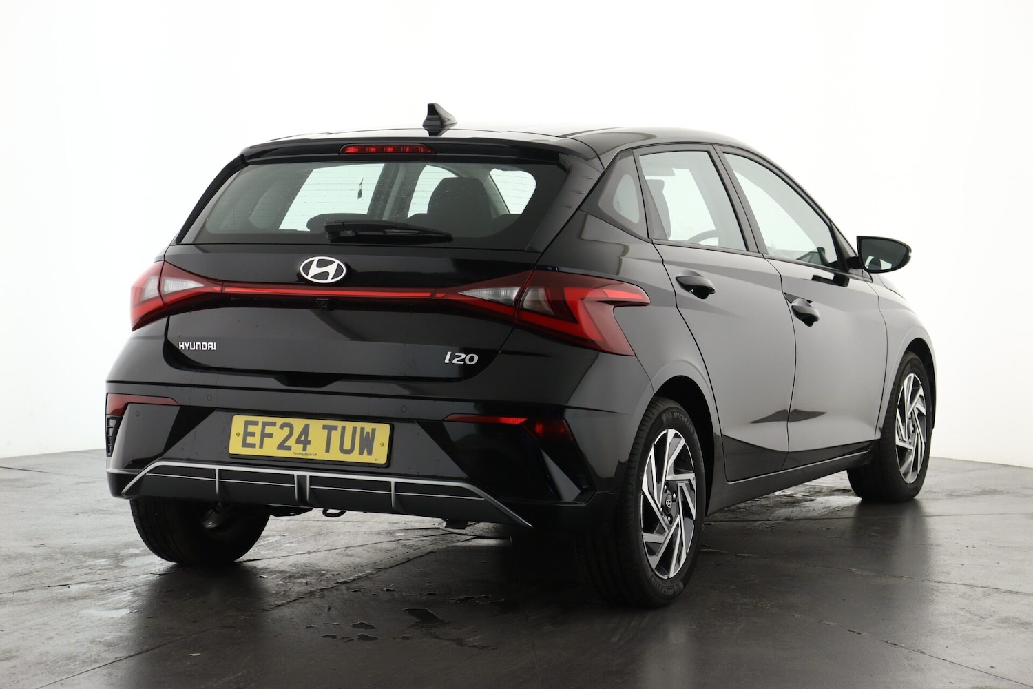 Used Hyundai i20 2024 for sale - 76871852: Photo 3