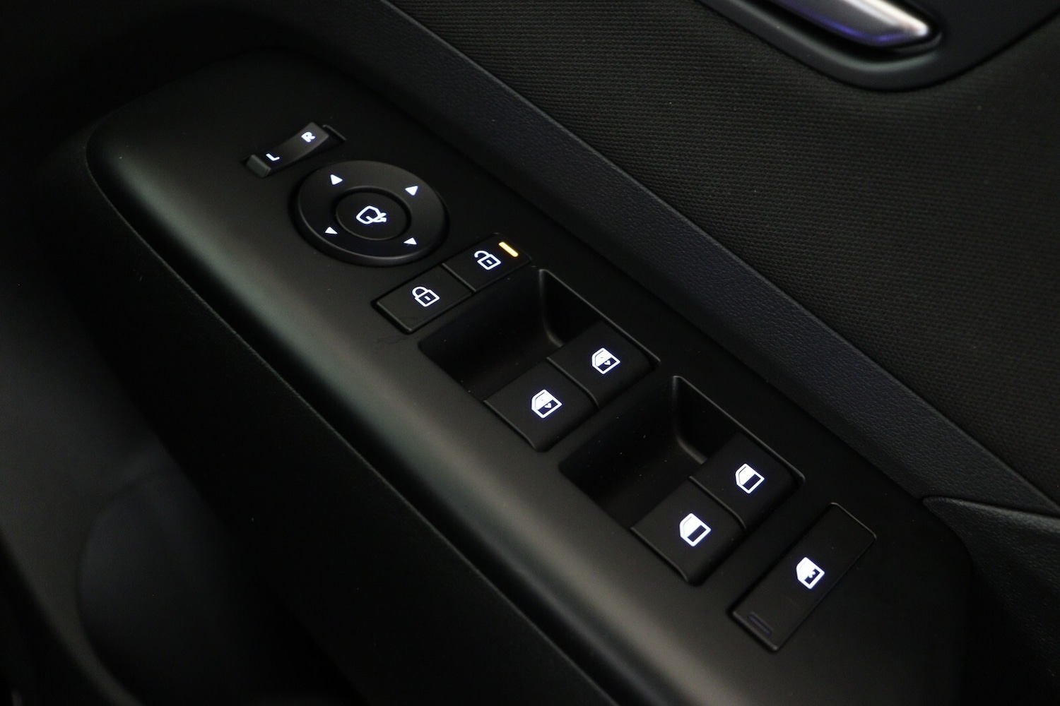 Used Hyundai KONA 2025 for sale - 76908012: Photo 27