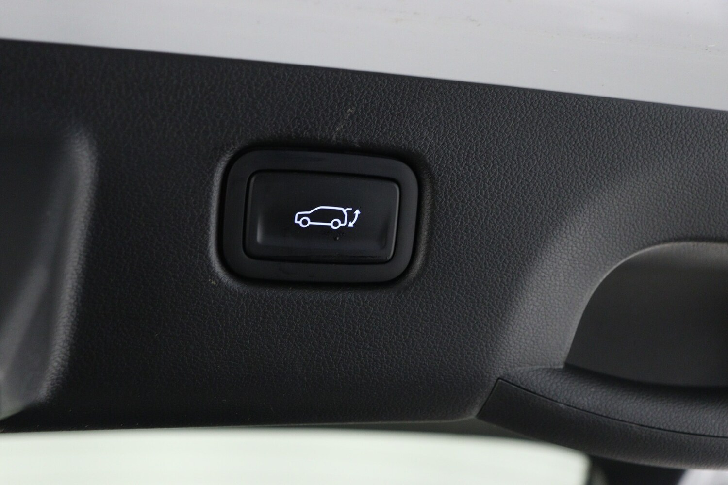 Used Hyundai KONA 2023 for sale - 75996978: Photo 11