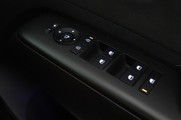 Used Hyundai KONA 2023 for sale - 75996978: Photo 30