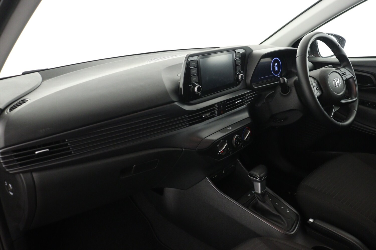 Used Hyundai i20 2023 for sale - 76003536: Photo 12