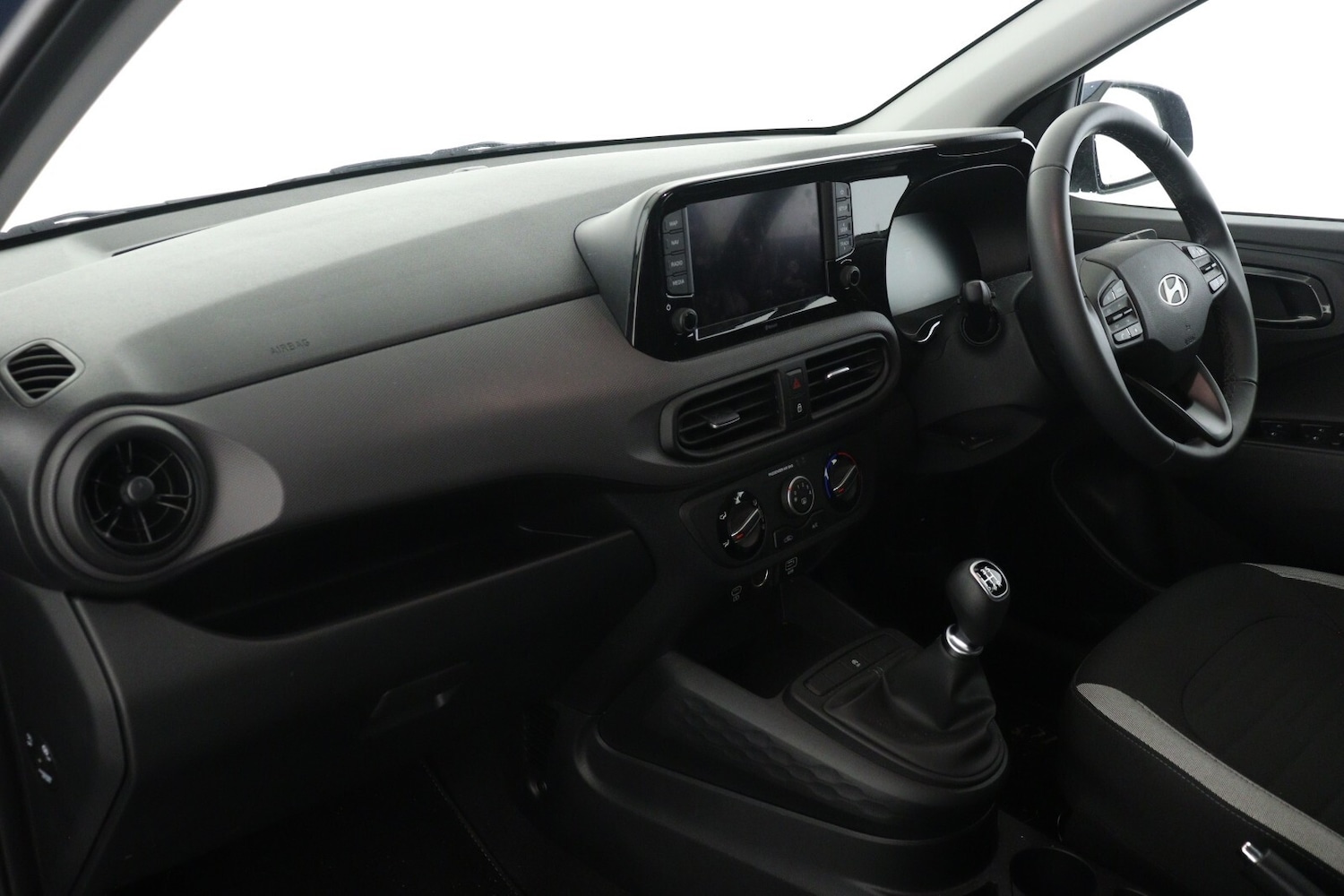 Used Hyundai i10 2024 for sale - 76873847: Photo 11