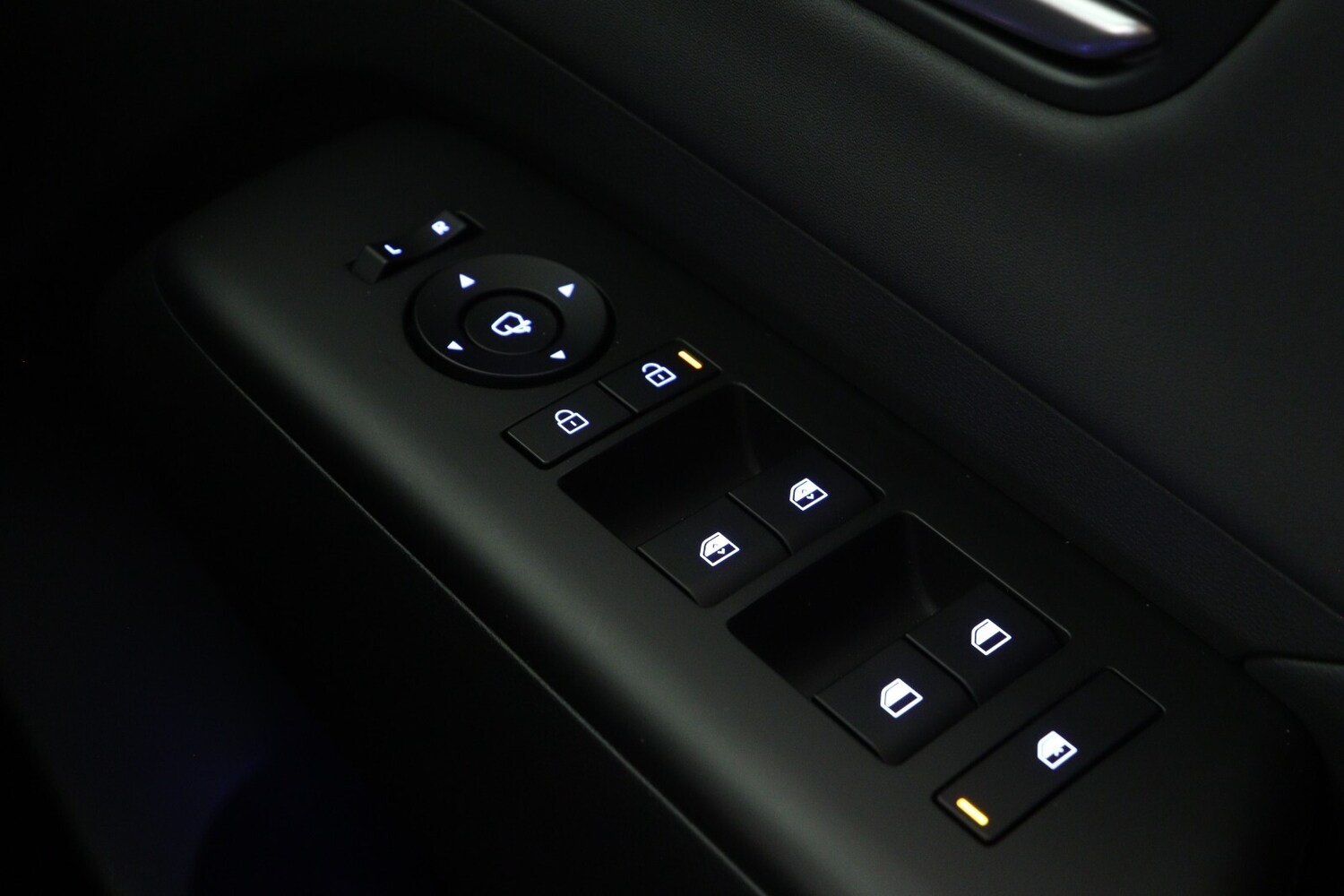 Used Hyundai KONA 2026 for sale - 76872898: Photo 32