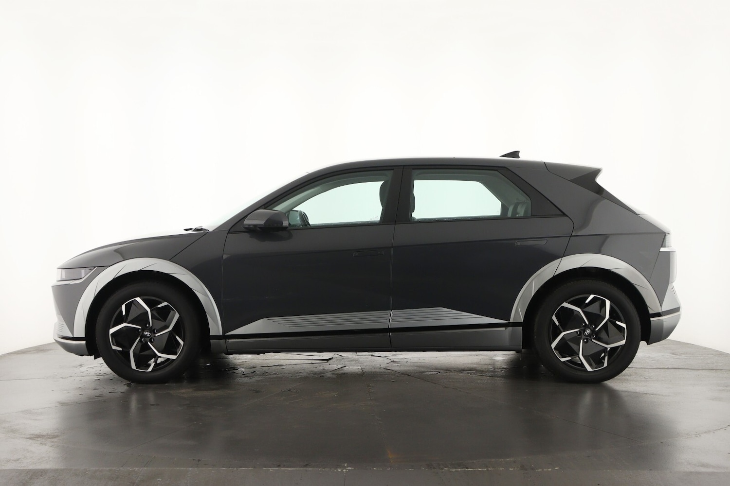 Used Hyundai IONIQ 5 2024 for sale - 76466427: Photo 8