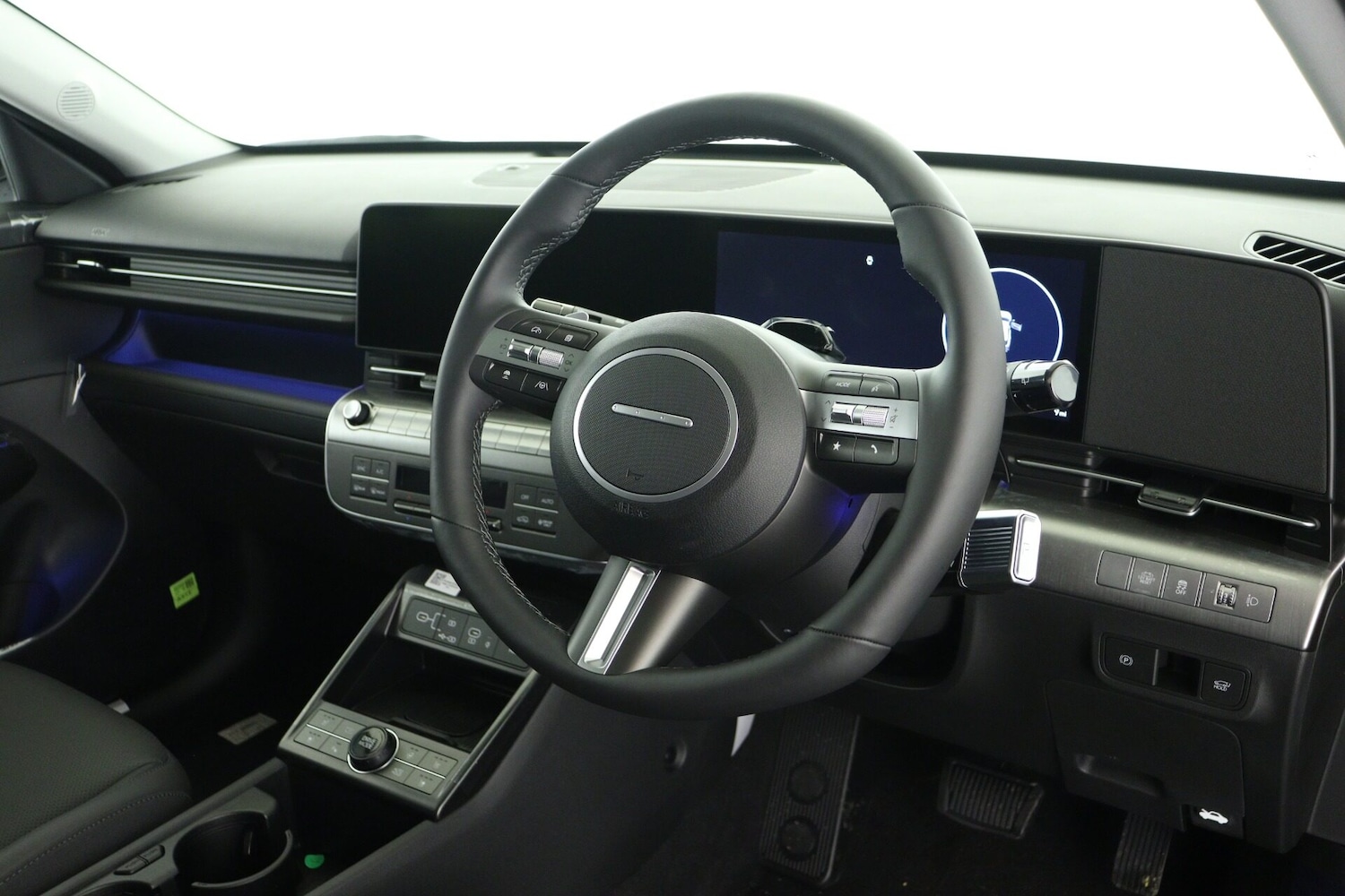 Used Hyundai KONA 2025 for sale - 76871874: Photo 16