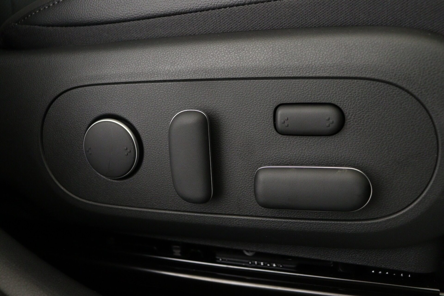 Used Hyundai KONA 2025 for sale - 76871874: Photo 17