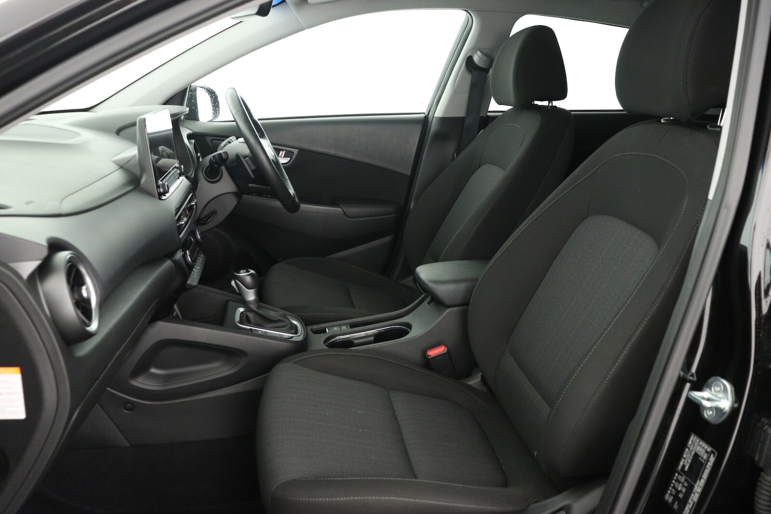 Used Hyundai KONA 2022 for sale - 76037639: Photo 11