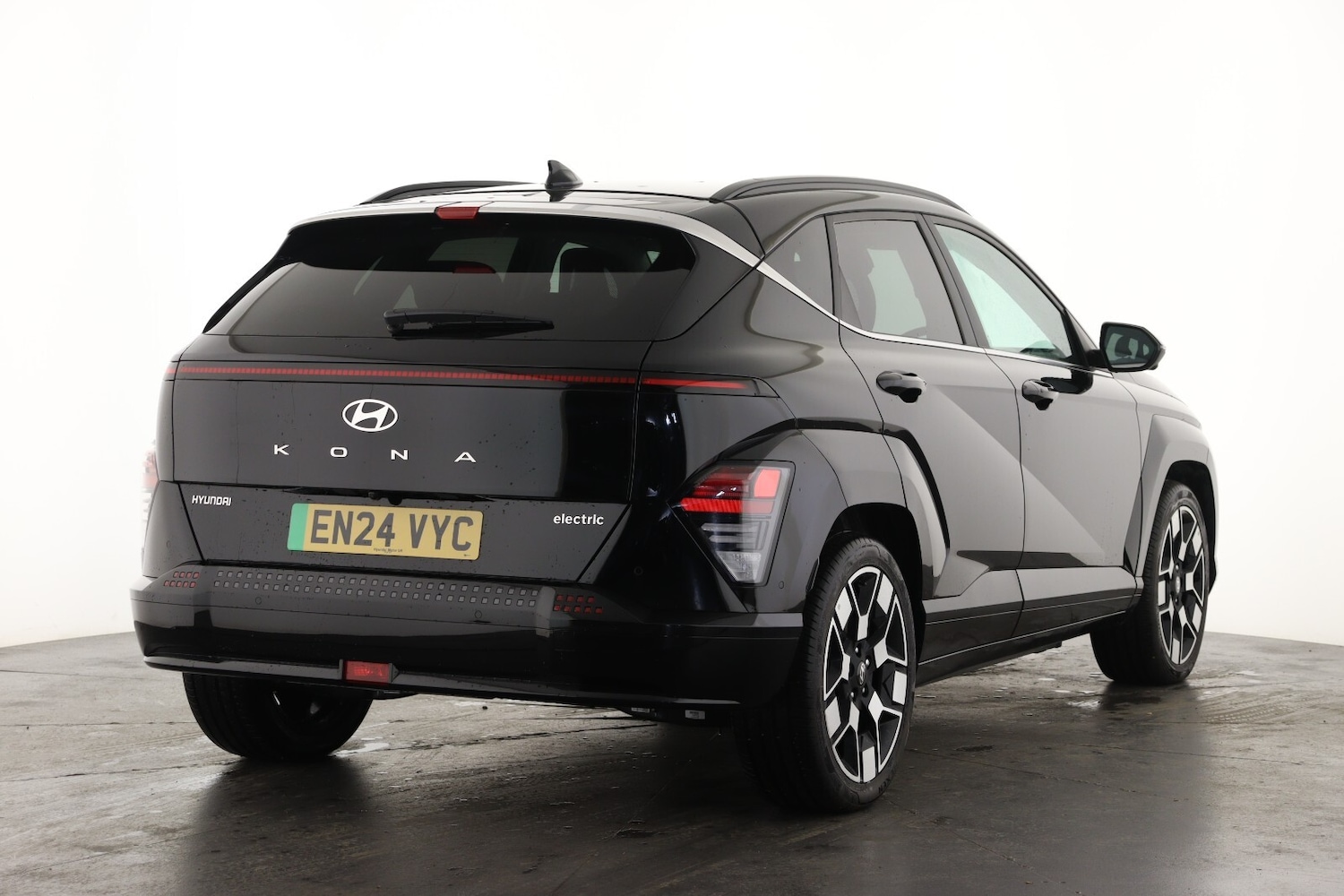 Used Hyundai KONA 2024 for sale - 77256449: Photo 3