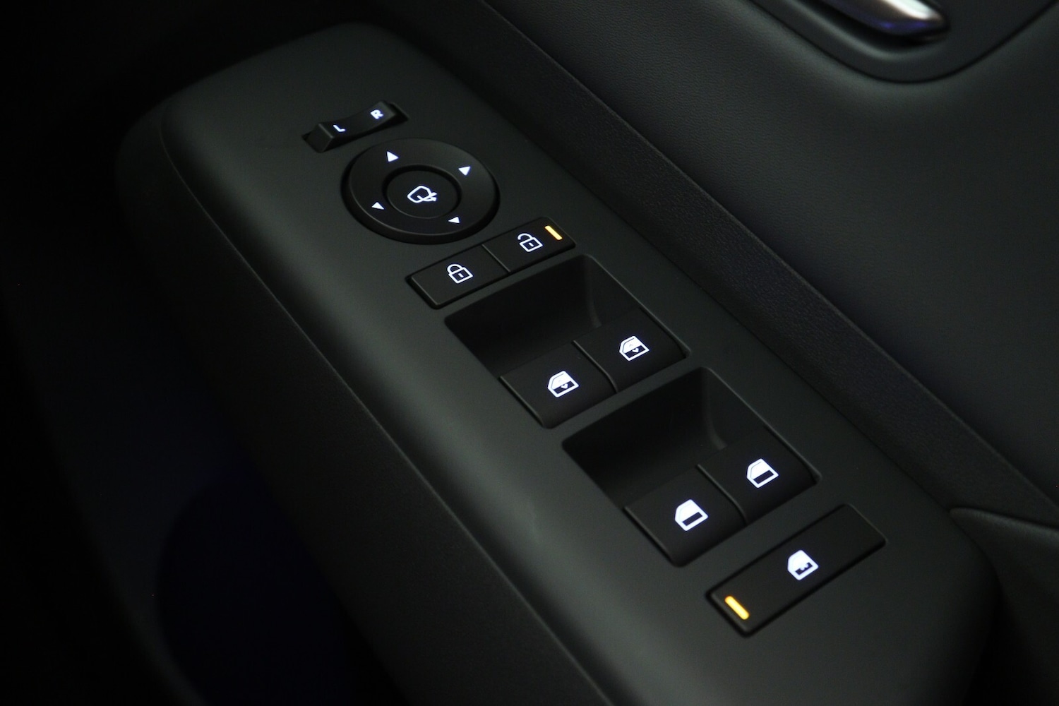 Used Hyundai KONA 2024 for sale - 77256449: Photo 31