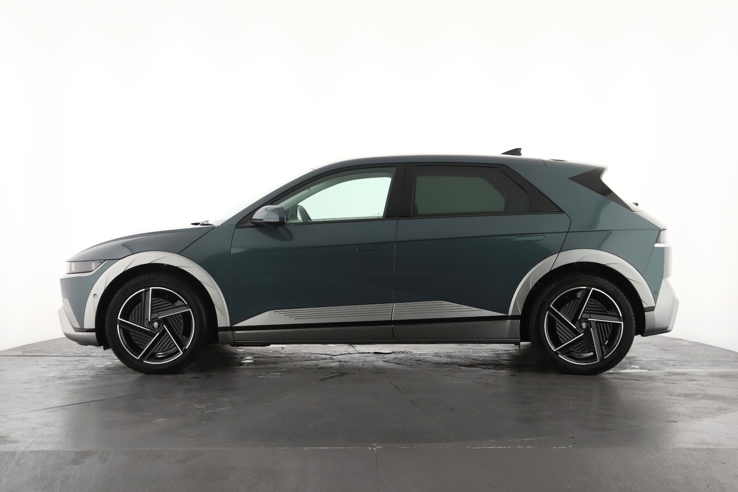 Used Hyundai IONIQ 5 2025 for sale - 77373082: Photo 8