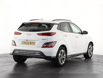 Used Hyundai KONA 2023 for sale - 78152579: Photo