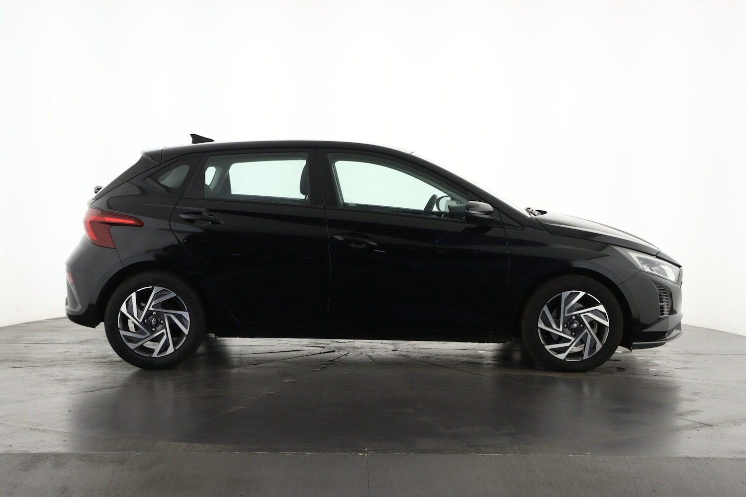 Used Hyundai i20 2024 for sale - 76871849: Photo 5
