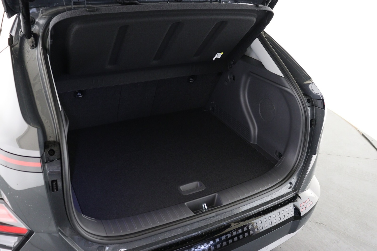 Used Hyundai KONA 2025 for sale - 77158028: Photo 9